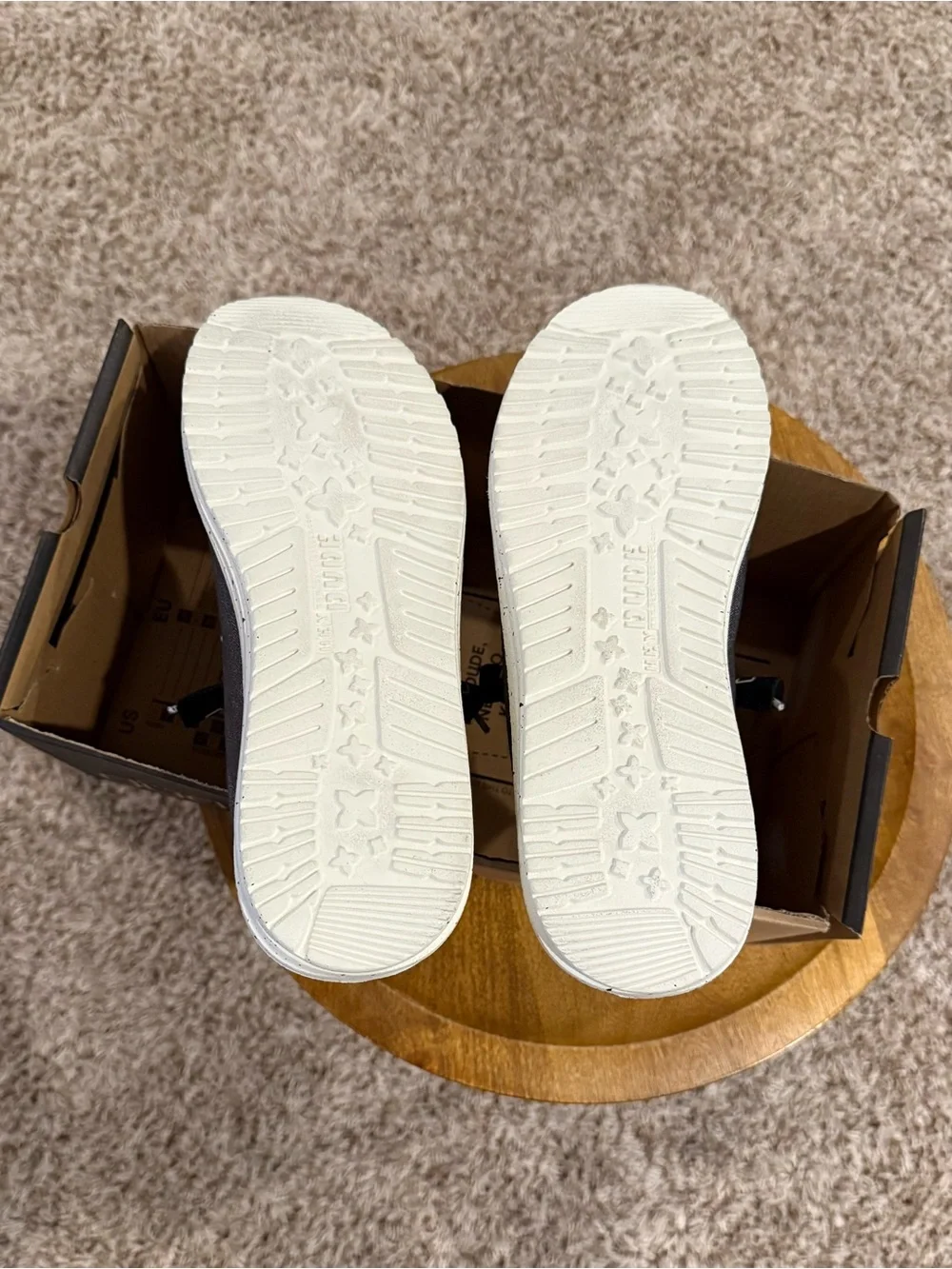 HEY DUDE Shoes
